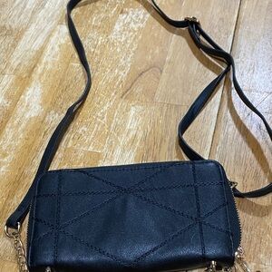 Chic Black Crossbody Bag